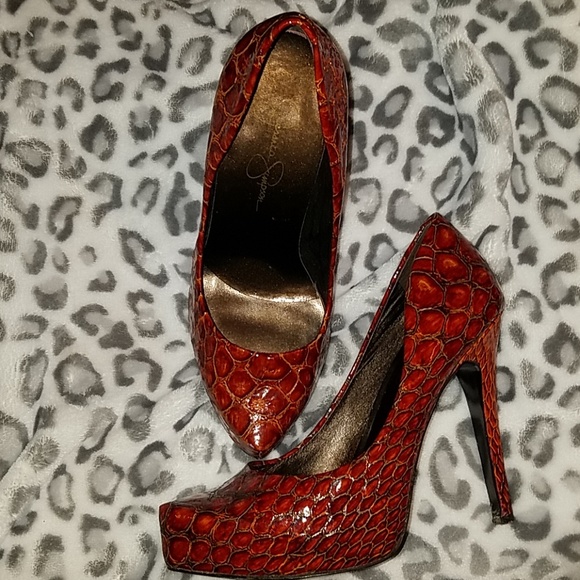 Shoes - Picture 3 of 3